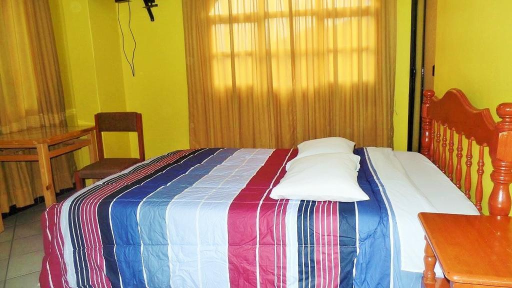 Hospedaje Karol Ξενοδοχείο Αγιακούτσο Δωμάτιο φωτογραφία