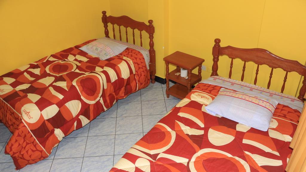 Hospedaje Karol Ξενοδοχείο Αγιακούτσο Δωμάτιο φωτογραφία